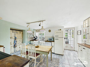 Kitchen/Dining Room- click for photo gallery